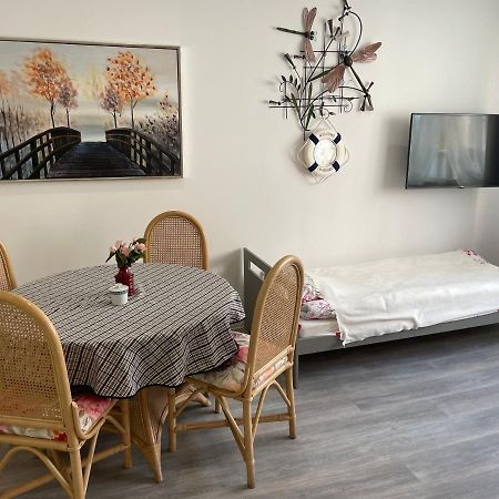Cichy Zaulek 5 I 6 Apartment Brodnica  Bagian luar foto